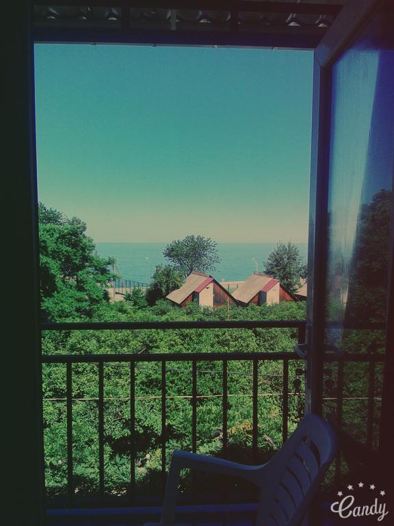 Green Hotel Kvariati Luaran gambar