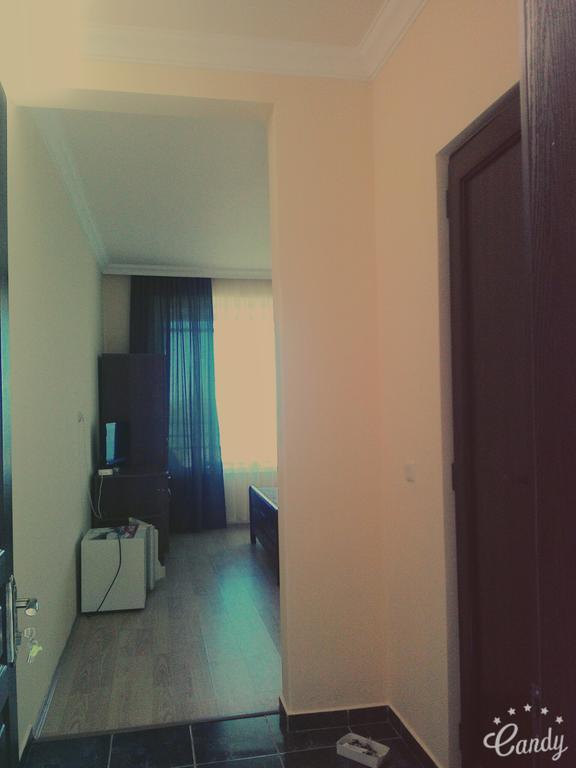 Green Hotel Kvariati Luaran gambar
