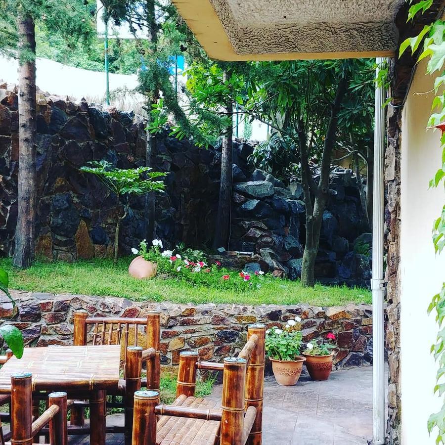 Green Hotel Kvariati Luaran gambar