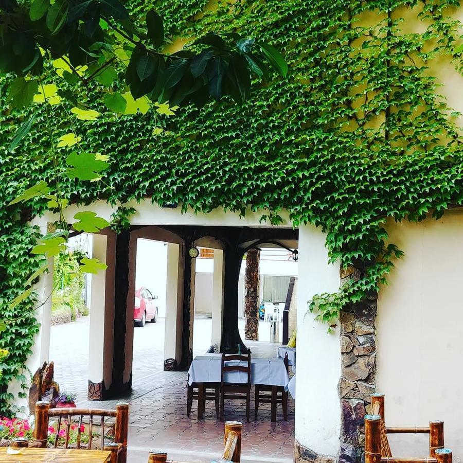 Green Hotel Kvariati Luaran gambar