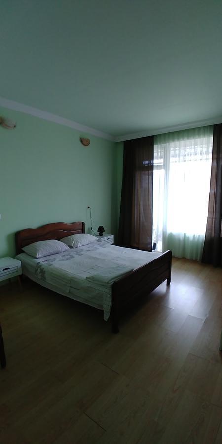Green Hotel Kvariati Luaran gambar